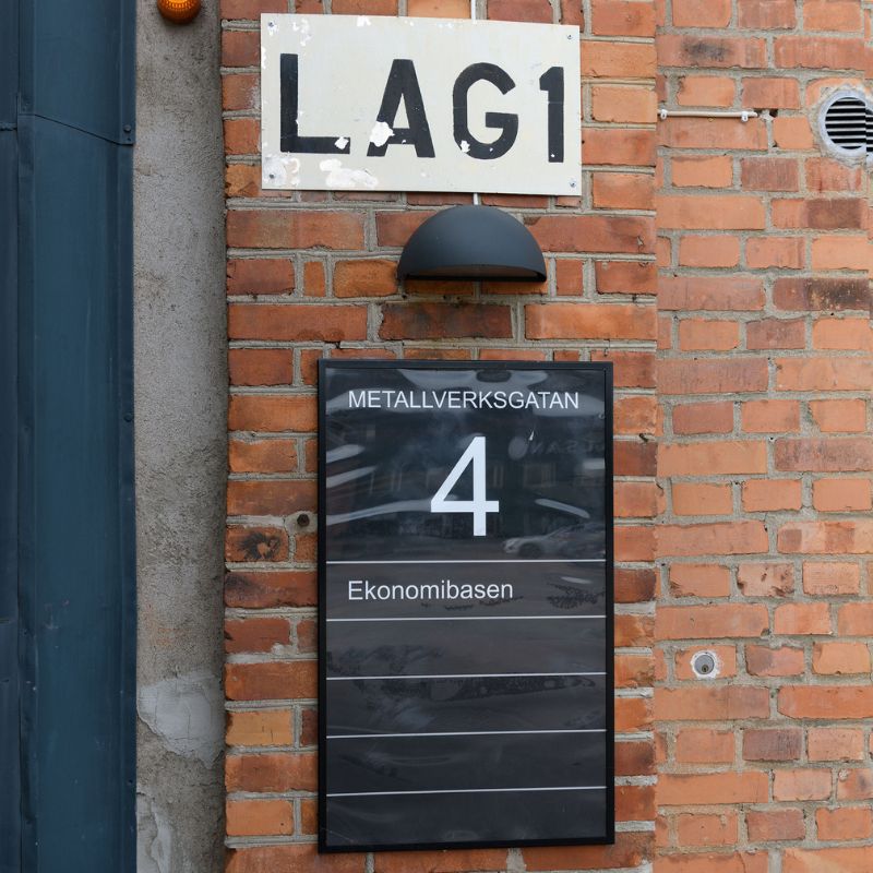 Ekonomibasen i Västerås AB porten